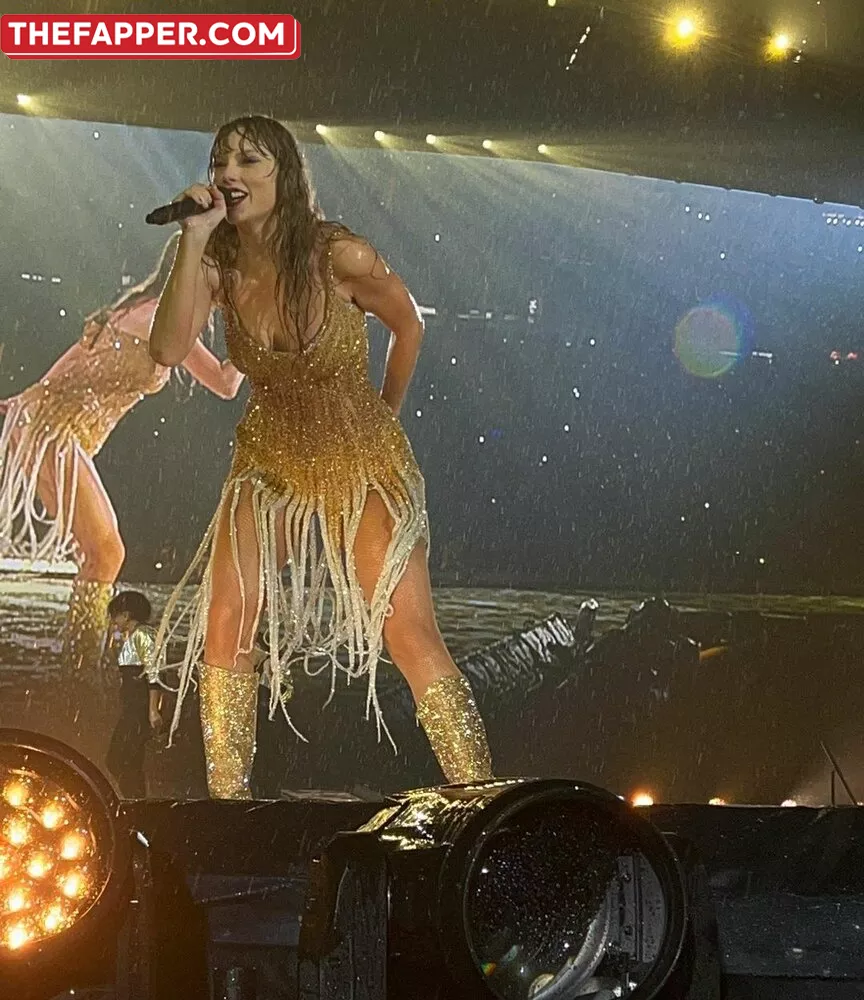 Taylor Swift  Onlyfans Leaked Nude Image #3BCOXYWGRa