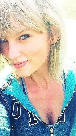 Taylor Swift Onlyfans Leaked Nude Image #E10KGCXO20