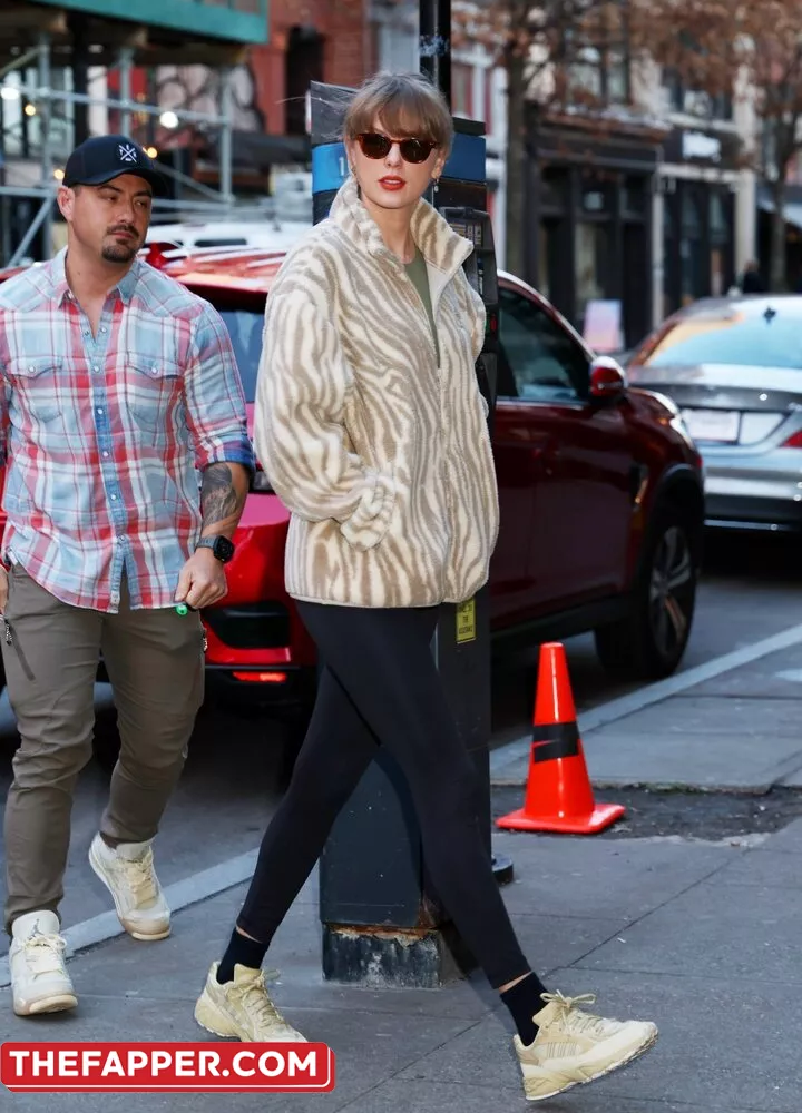 Taylor Swift  Onlyfans Leaked Nude Image #GaDVLHjnFn