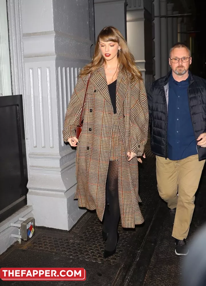 Taylor Swift  Onlyfans Leaked Nude Image #HLU1PvV6b5