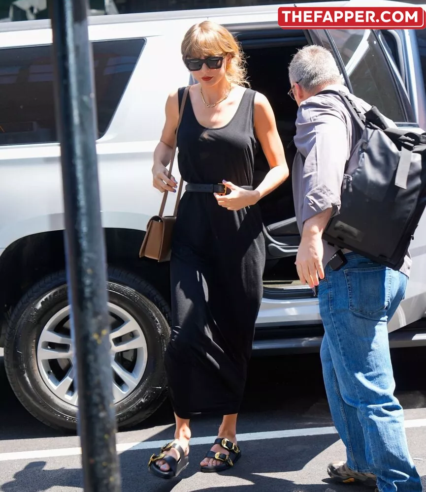 Taylor Swift  Onlyfans Leaked Nude Image #Io4m4gtSvy