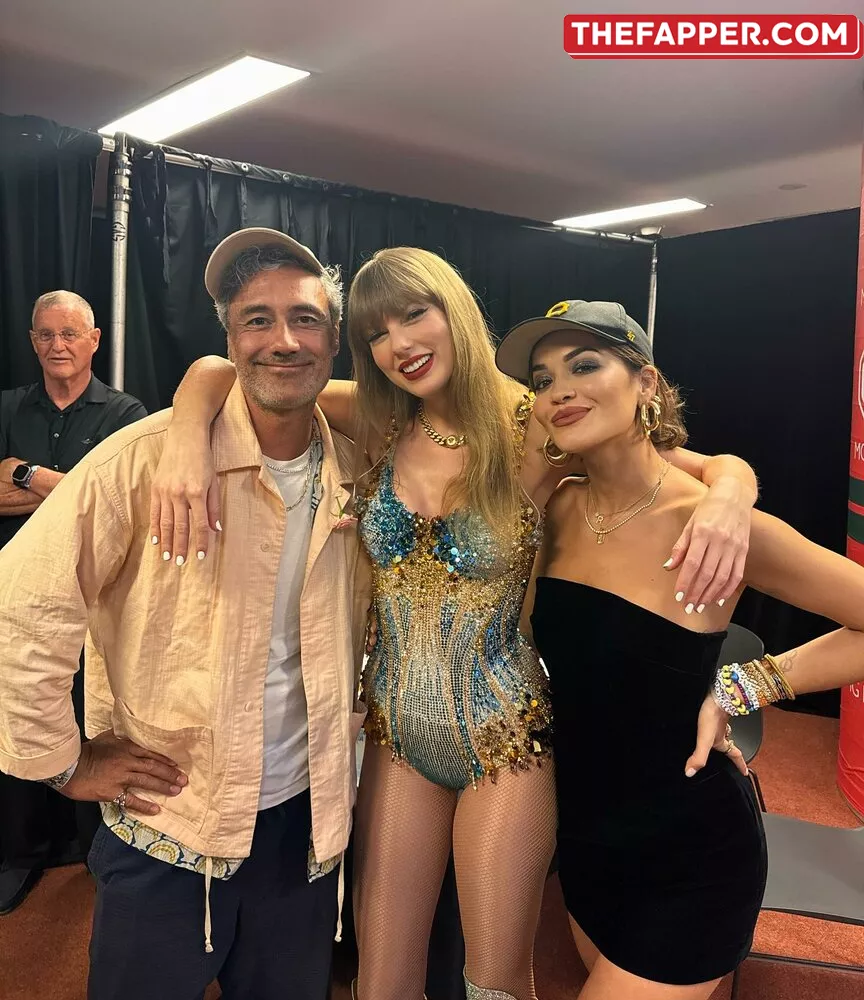 Taylor Swift  Onlyfans Leaked Nude Image #JkF0GcH2SA