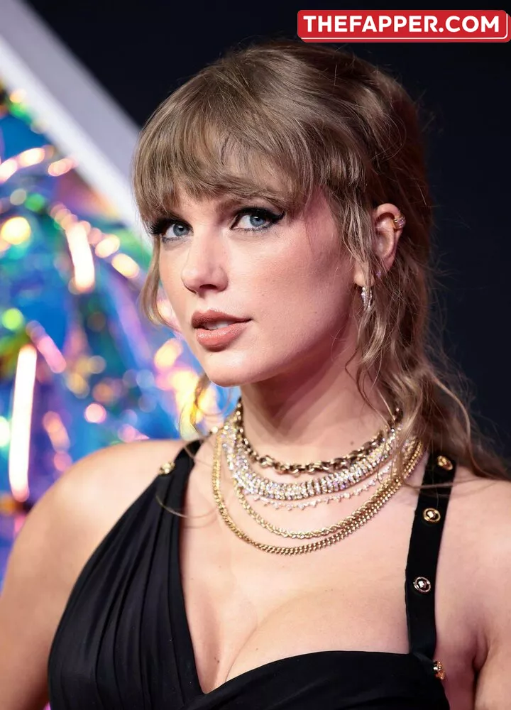 Taylor Swift  Onlyfans Leaked Nude Image #OTq7jr5de1