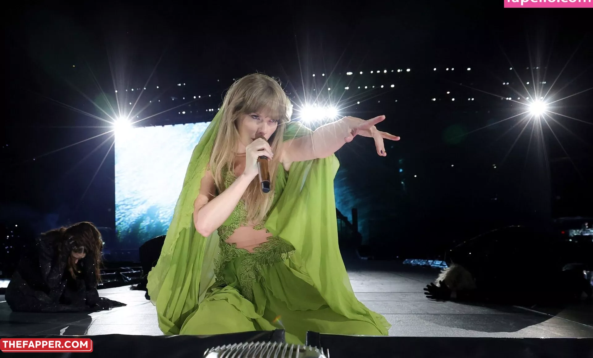 Taylor Swift  Onlyfans Leaked Nude Image #SeQQyOIuif