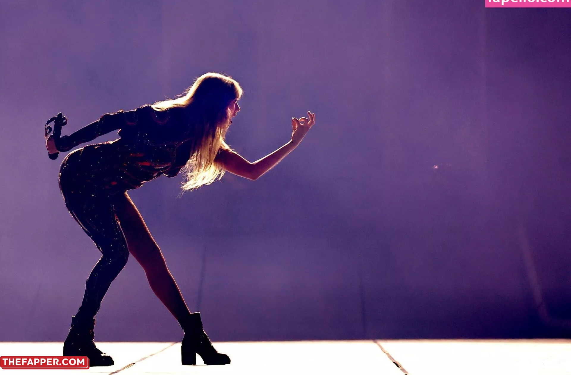 Taylor Swift  Onlyfans Leaked Nude Image #TeqeORiZzY