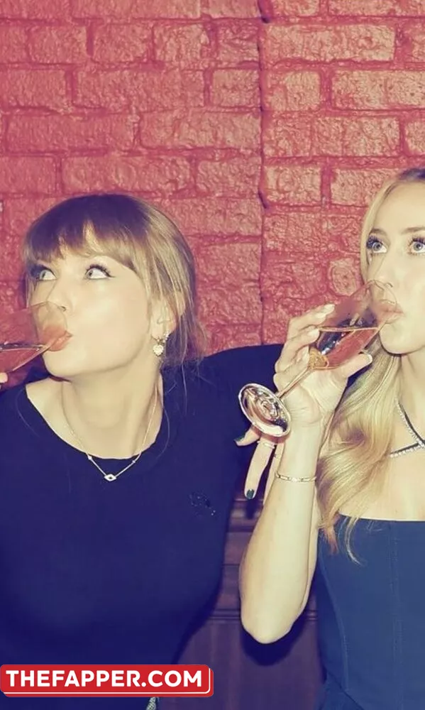 Taylor Swift  Onlyfans Leaked Nude Image #YvNcYFoJ38