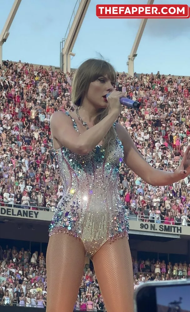 Taylor Swift  Onlyfans Leaked Nude Image #bbwMTiFmsX