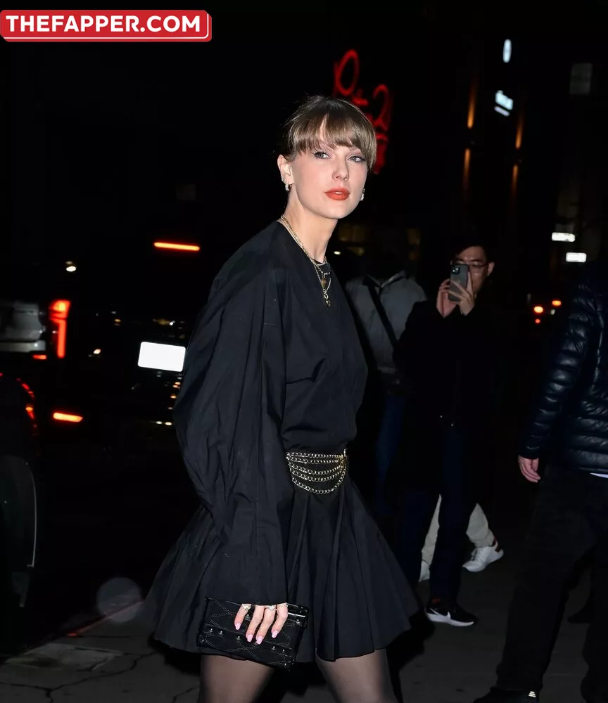 Taylor Swift  Onlyfans Leaked Nude Image #eh0EJ54JGl