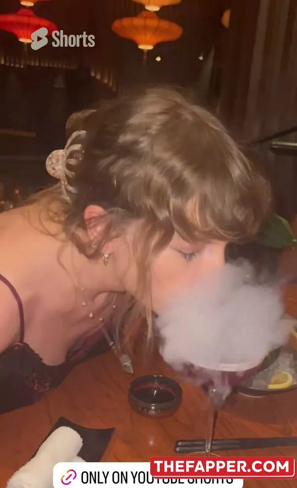 Taylor Swift  Onlyfans Leaked Nude Image #gIwwrooLM6