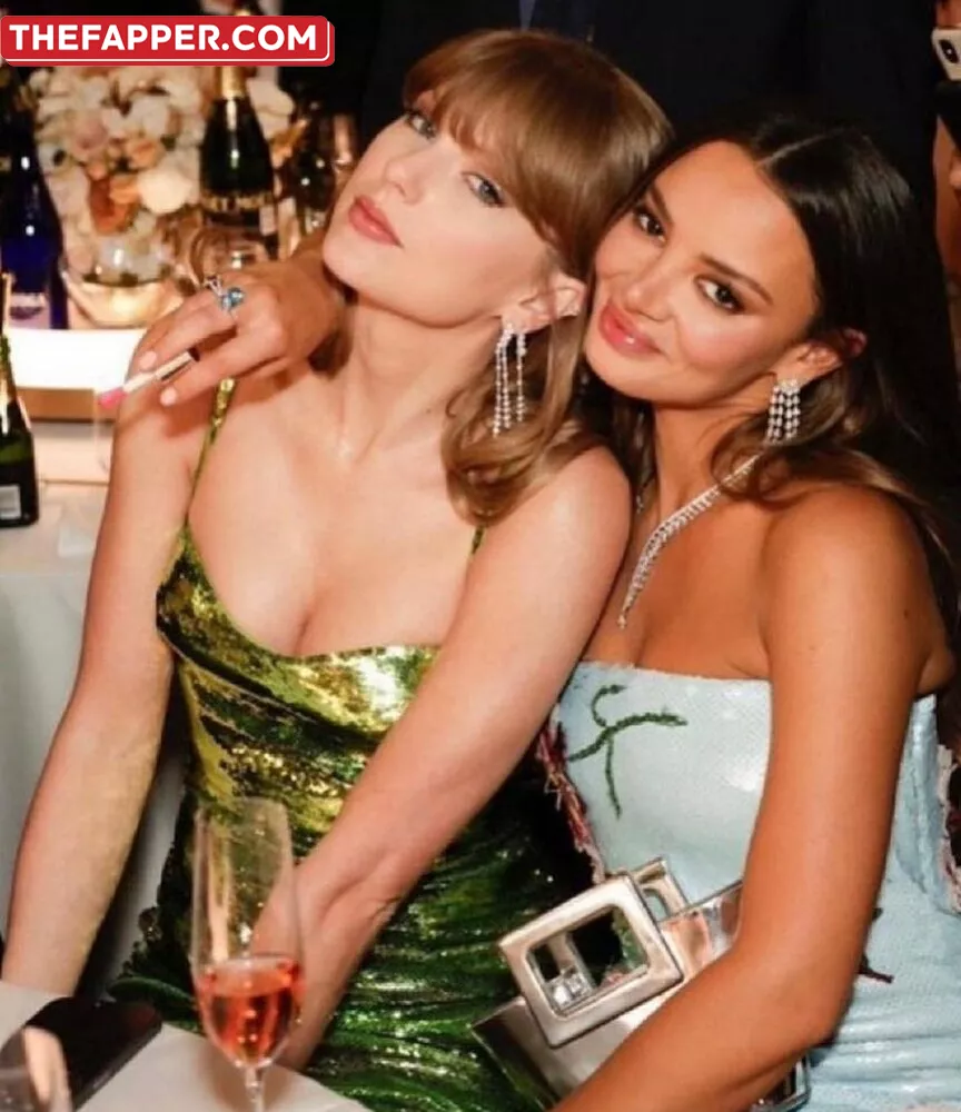 Taylor Swift  Onlyfans Leaked Nude Image #hdqAw90a16