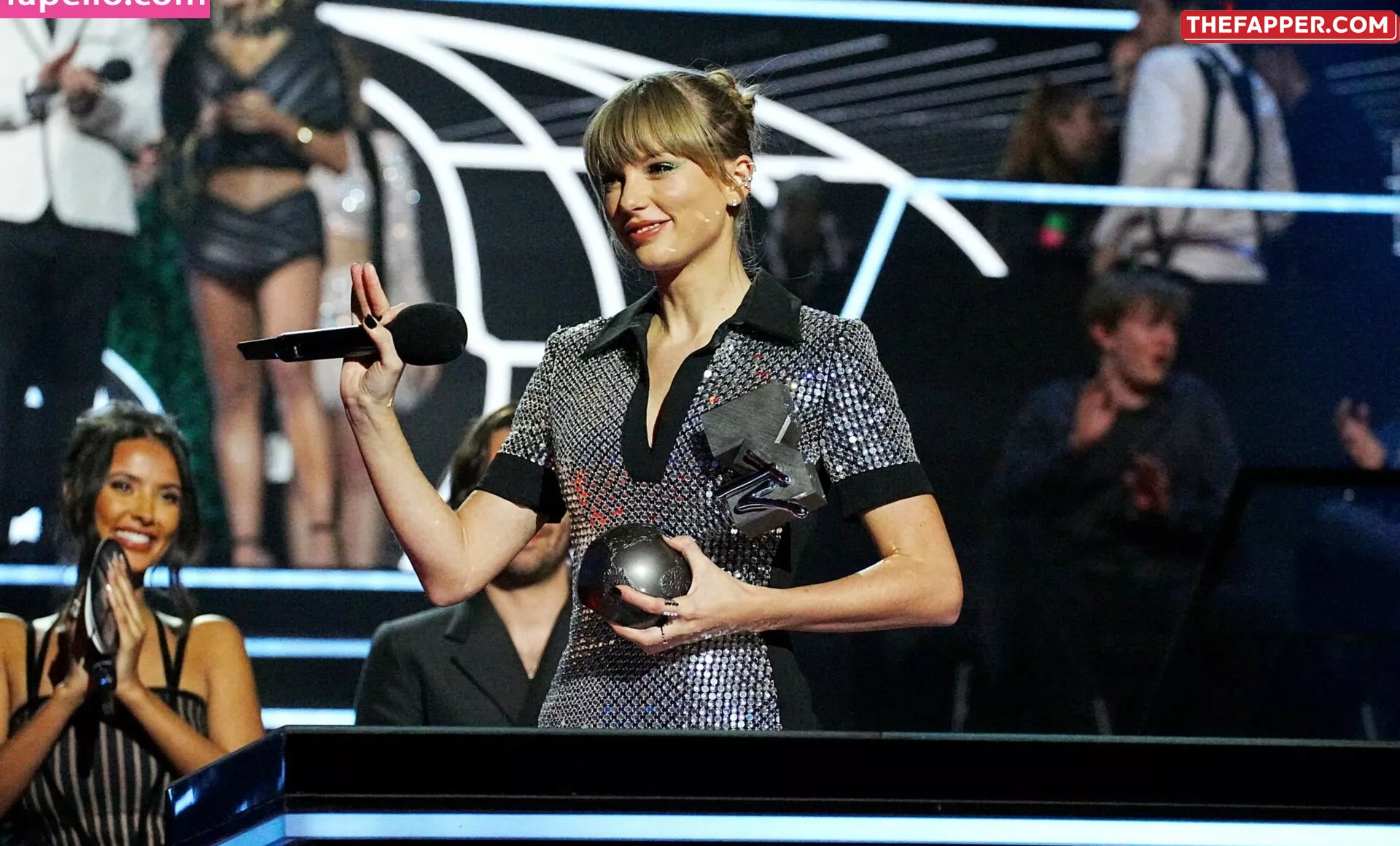 Taylor Swift  Onlyfans Leaked Nude Image #jhg574yRbp