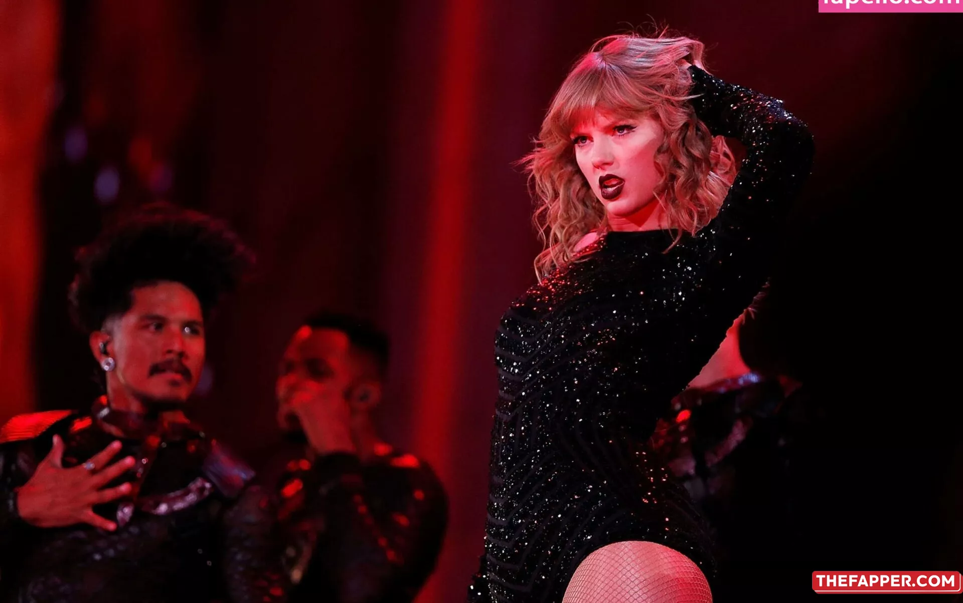 Taylor Swift  Onlyfans Leaked Nude Image #t4xNi9UaEj
