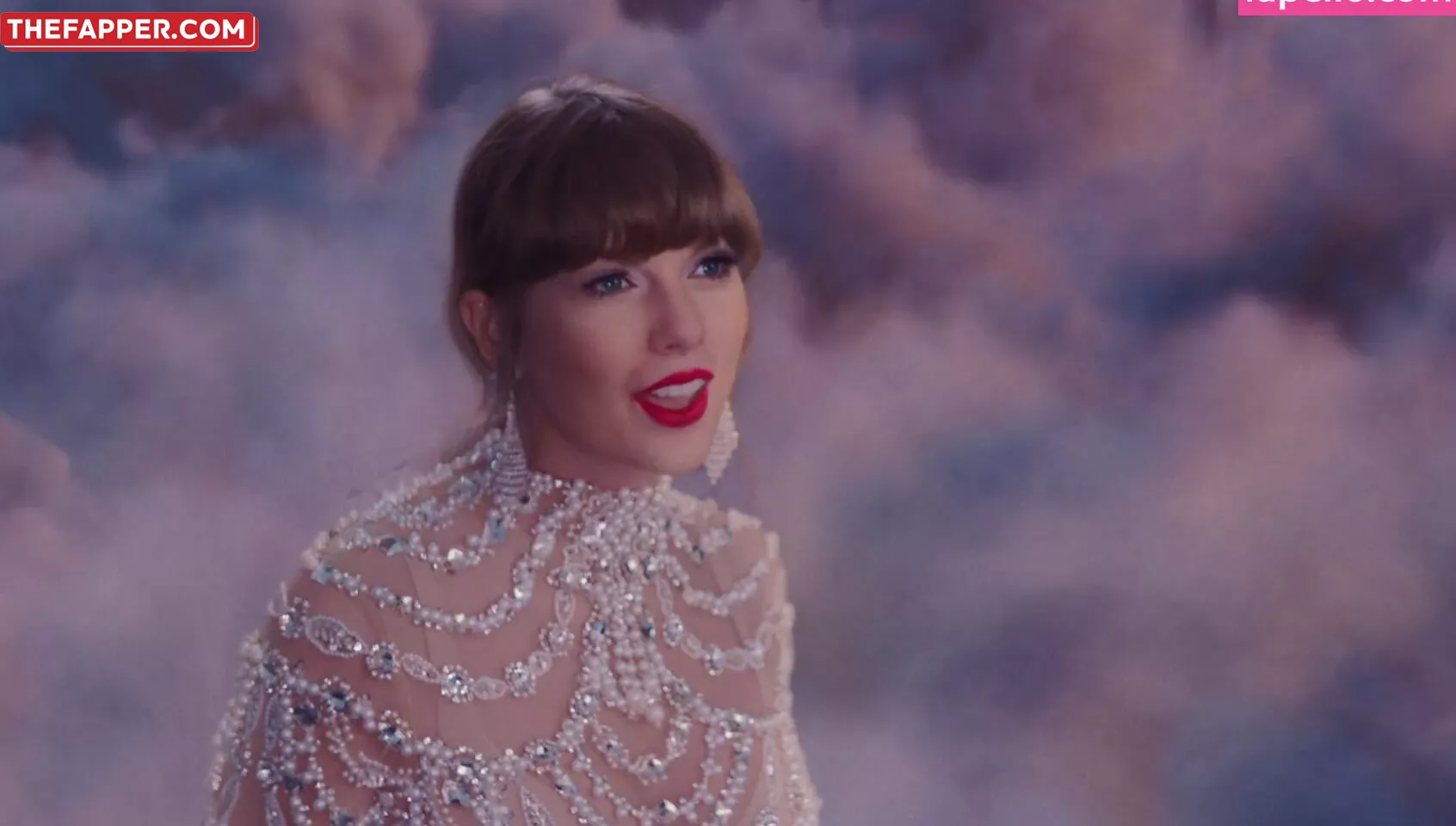 Taylor Swift  Onlyfans Leaked Nude Image #wszGnrE230
