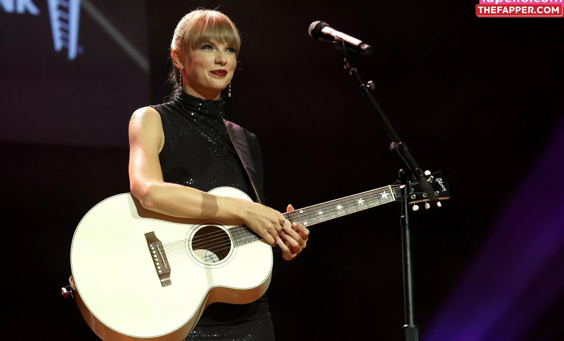 Taylor Swift  Onlyfans Leaked Nude Image #yyCvjMxr78