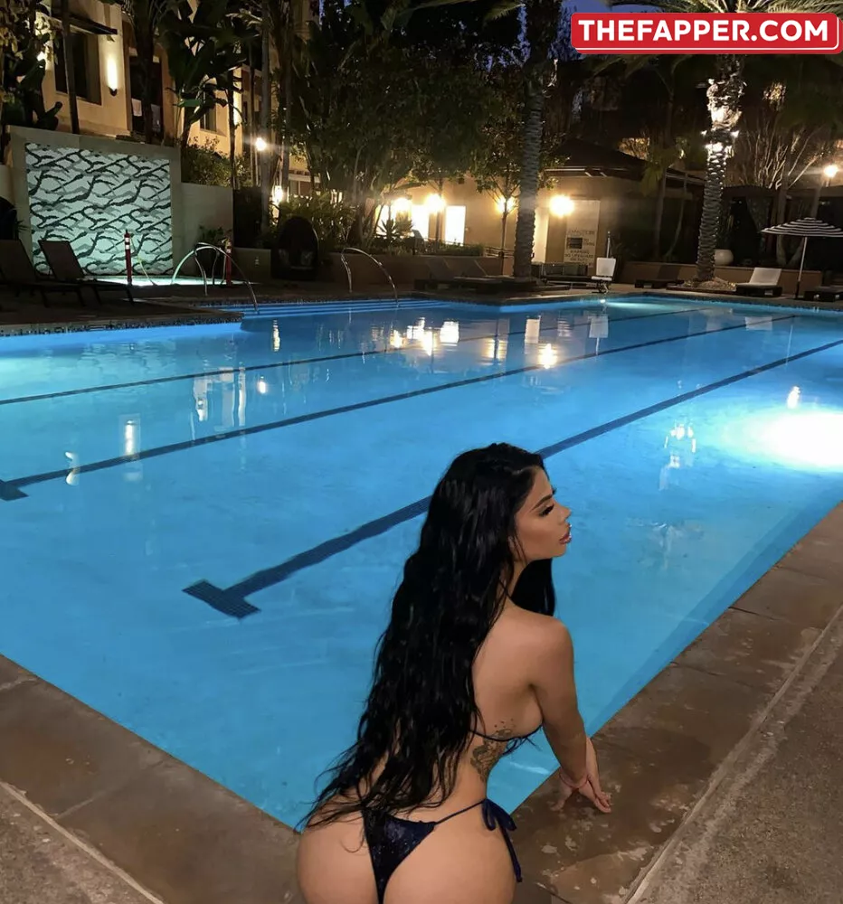 Uhhliar  Onlyfans Leaked Nude Image #kQoIEc5PNl