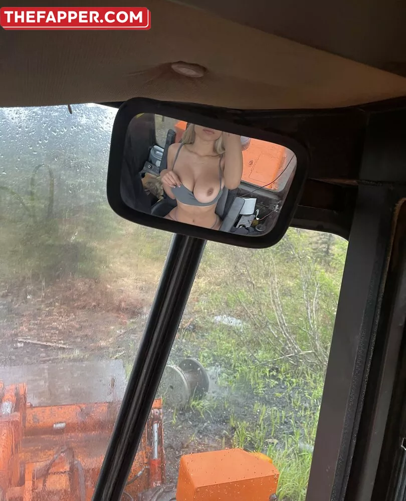 Uhhliar  Onlyfans Leaked Nude Image #npWqqW7v2p