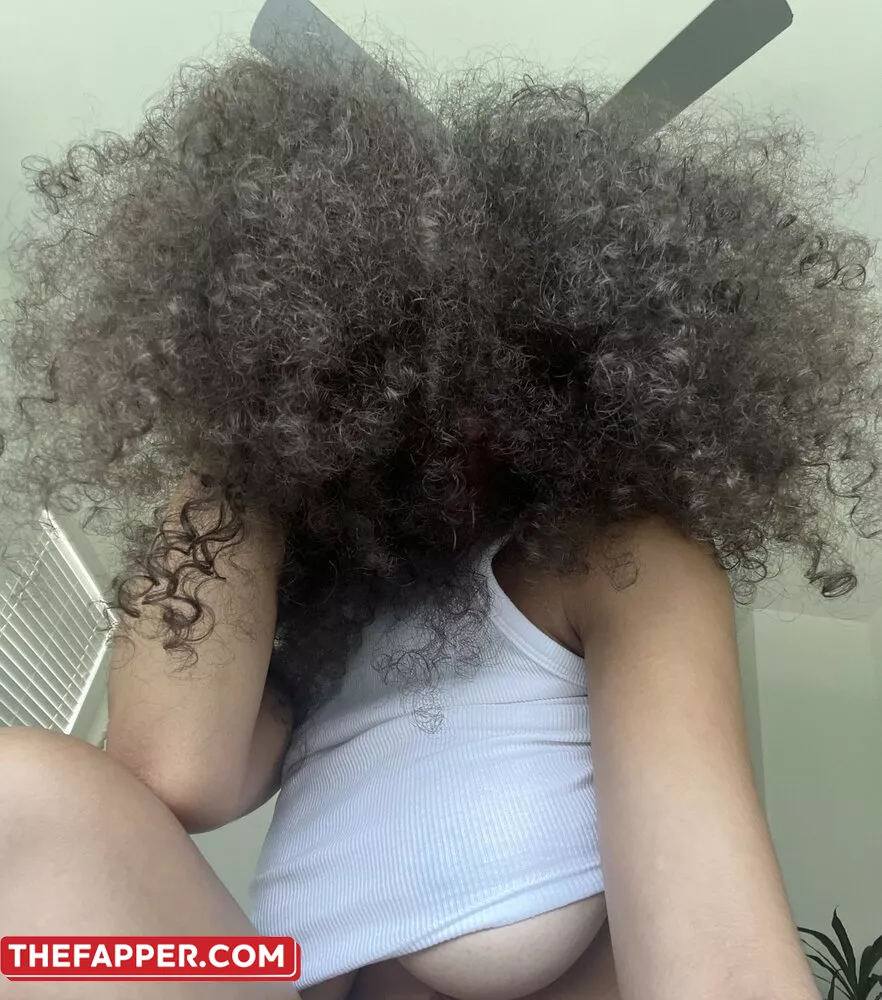 Uhhliar  Onlyfans Leaked Nude Image #pkBEWXYxtU