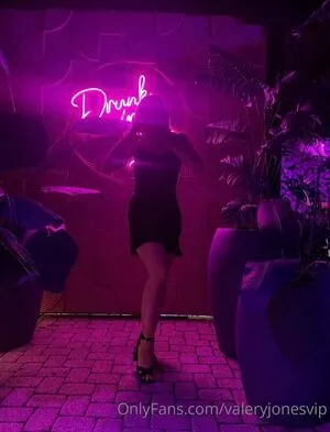 Valeryjonesvip Onlyfans Leaked Nude Image #3dGgN69hhk