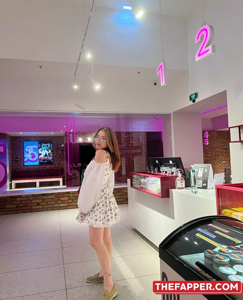 Vanessaroom8  Onlyfans Leaked Nude Image #MVuQEgahY3