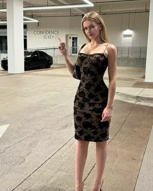 Vera Dijkmans #ZPpZvd1nM7