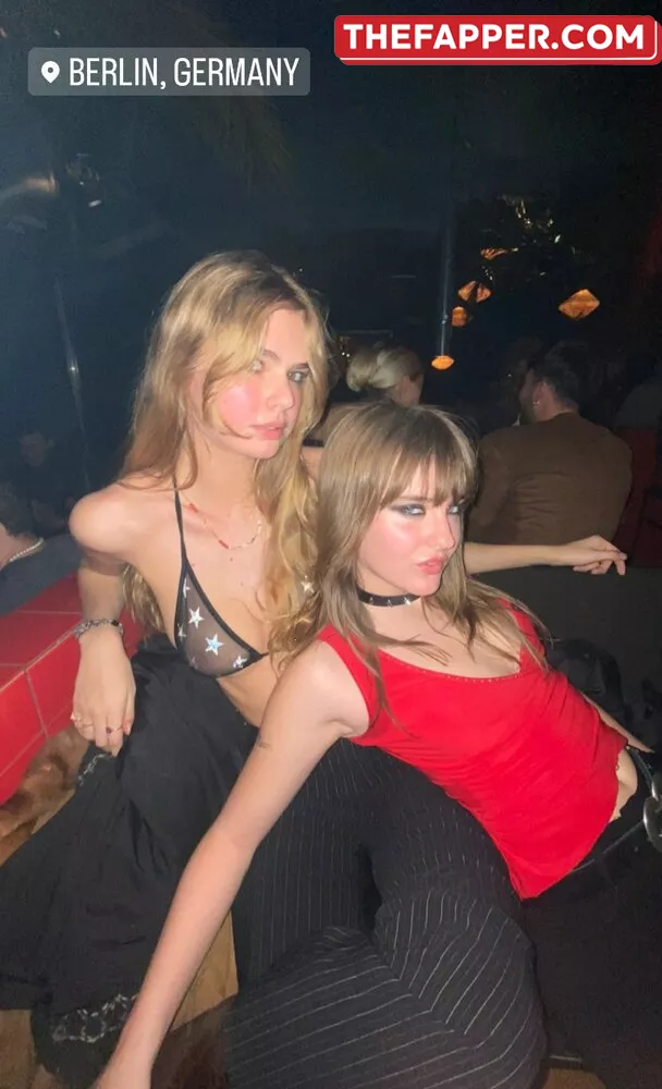 Victoria De Angelis  Onlyfans Leaked Nude Image #BJjKDlNgec