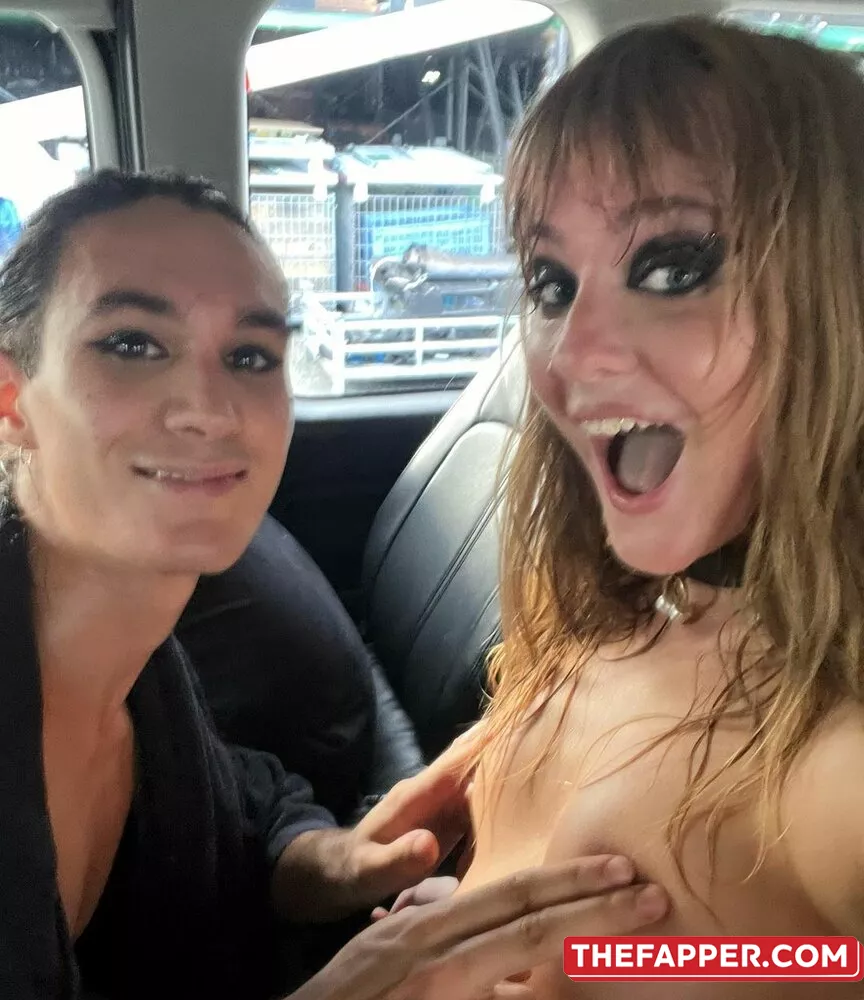 Victoria De Angelis  Onlyfans Leaked Nude Image #PAuEP4LCvf