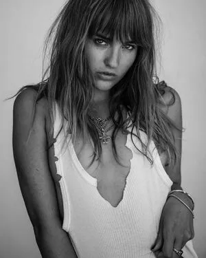 Victoria De Angelis Onlyfans Leaked Nude Image #TY0y6g9KAO