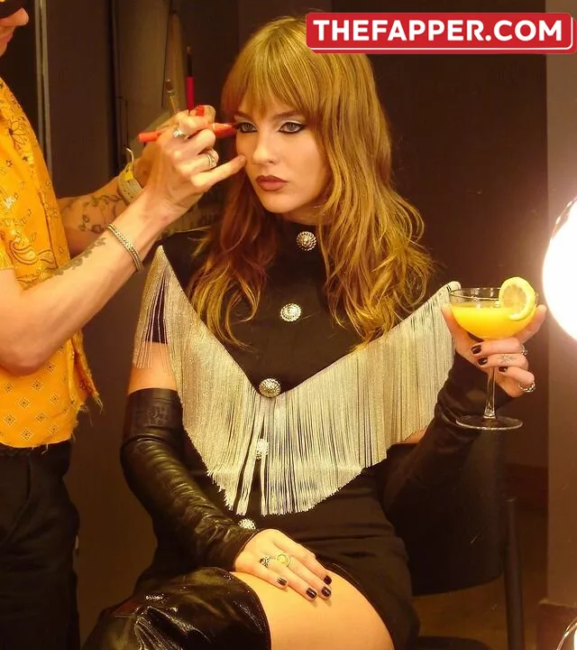 Victoria De Angelis  Onlyfans Leaked Nude Image #sHazWr3z5o