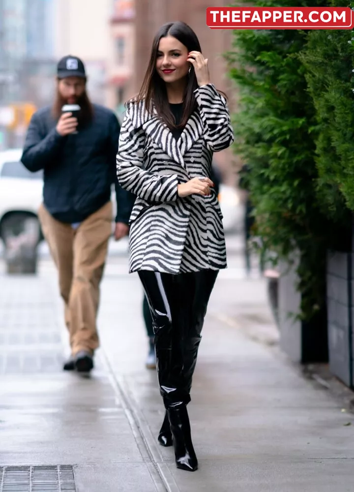 Victoria Justice  Onlyfans Leaked Nude Image #5DlgKVdLs3