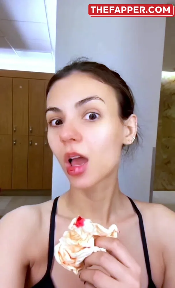 Victoria Justice  Onlyfans Leaked Nude Image #5HRfwsNJMC