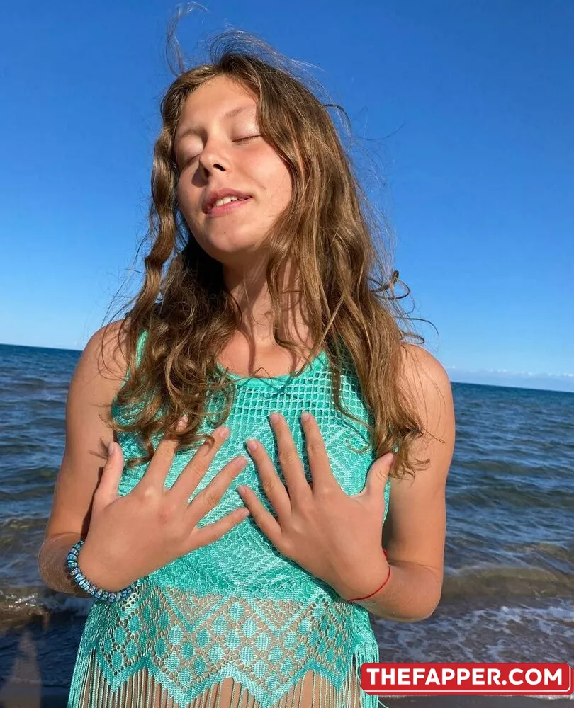 Vitaniemi  Onlyfans Leaked Nude Image #glitAB8d0B