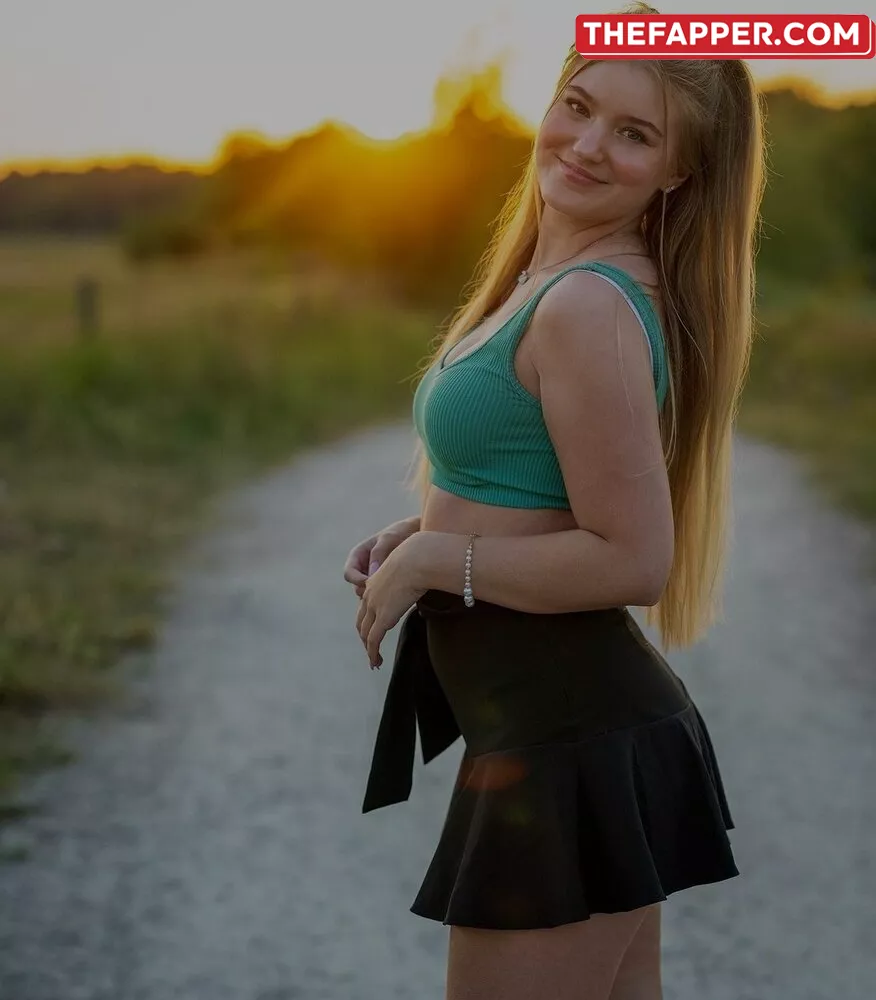 Vivien_esc  Onlyfans Leaked Nude Image #YaeBJKtk4u
