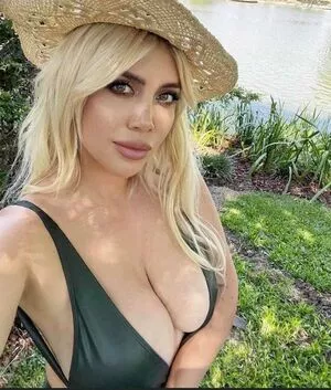 Wanda Nara Onlyfans Leaked Nude Image #3tfBbY25kC