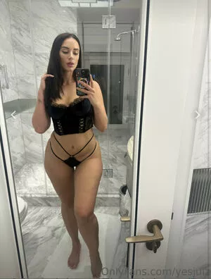 Yesjulz Onlyfans Leaked Nude Image #mRQNE5Ndzd
