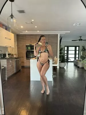 Yesjulz #vzcW0DBtG7