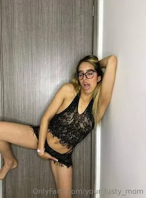 Your_lusty_mom Onlyfans Leaked Nude Image #3Q4sSIf7ex