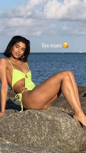 Yovanna Ventura #ZyV9Jdf79A