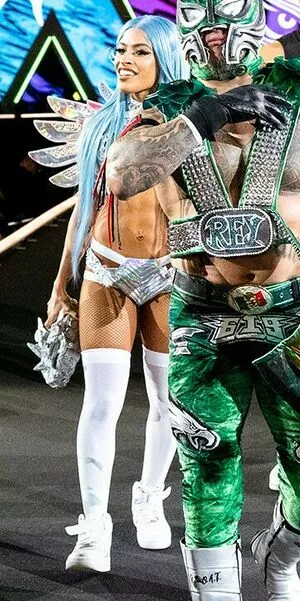 Zelina Vega #7HgoAhTzNJ