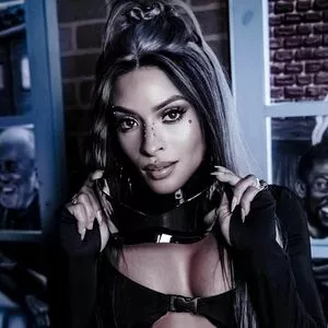 Zelina Vega #WBAduzcH9C