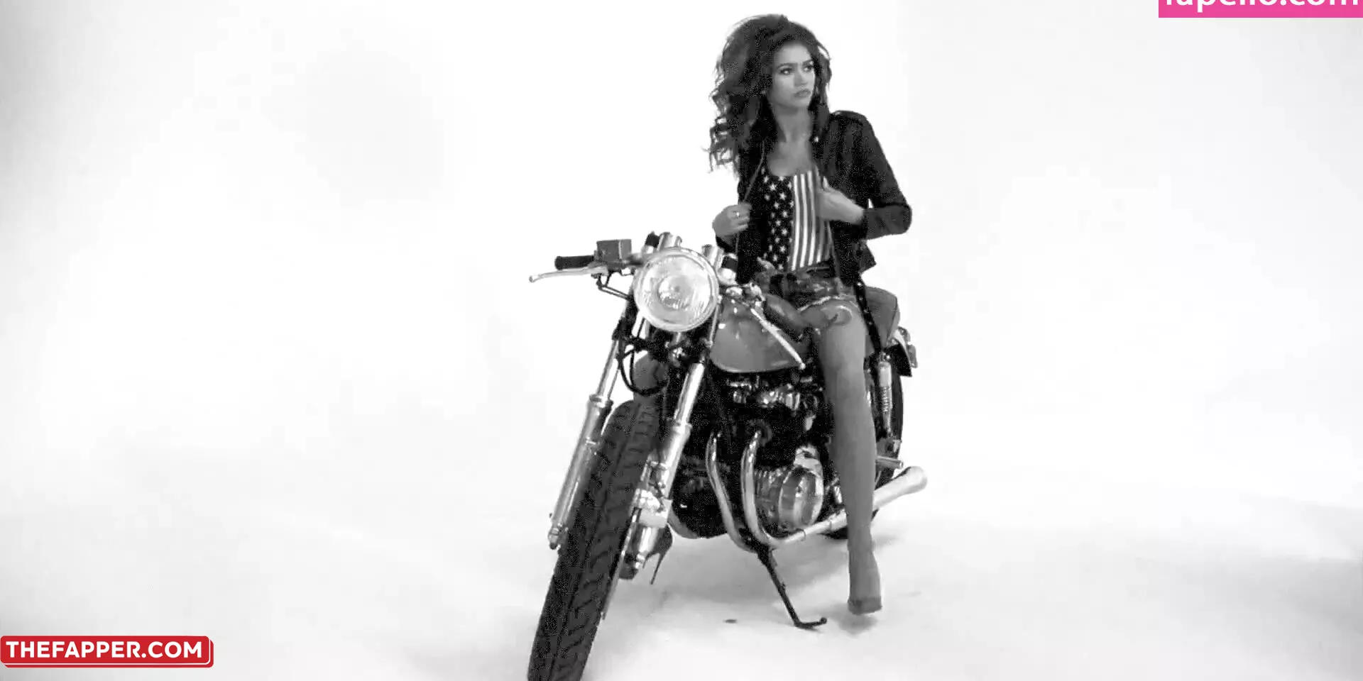 Zendaya  Onlyfans Leaked Nude Image #AyPk6Z6a5W