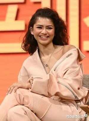 Zendaya Onlyfans Leaked Nude Image #LxrEv7JLsy
