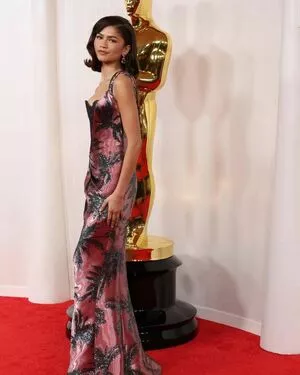 Zendaya Onlyfans Leaked Nude Image #zeJqUAWyFG