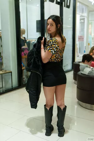 Zishy Onlyfans Leaked Nude Image #Yu47021iAn